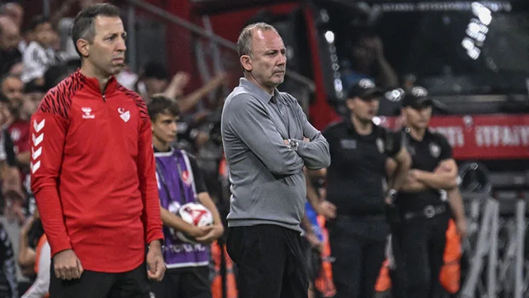 beşiktaş'ta maç sonrası kondisyon çalışması yapıldı