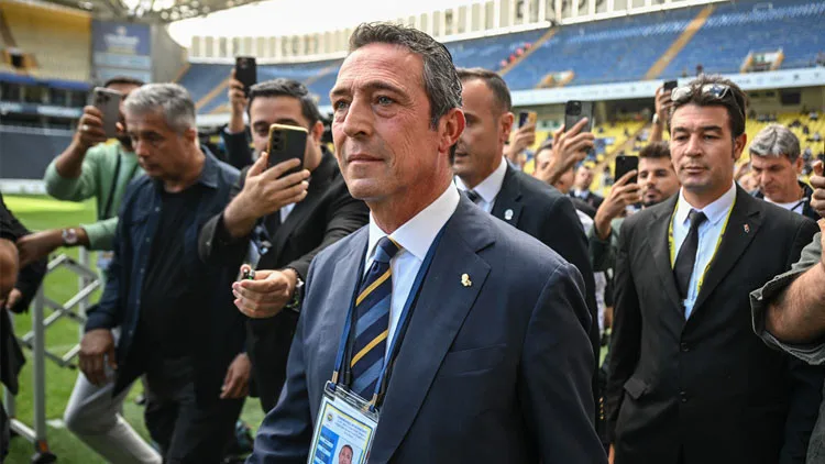 Ali Koç'tan Fenerbahçe açıklaması: Gerçek değil