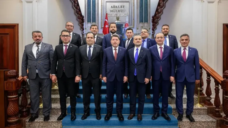 Bakan Tunç, baro başkanlarıyla hukuk çalışmalarını değerlendirdi