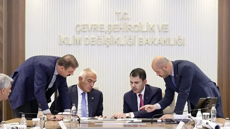 deprem bölgesindeki tarihi yapıları restore ediyoruz